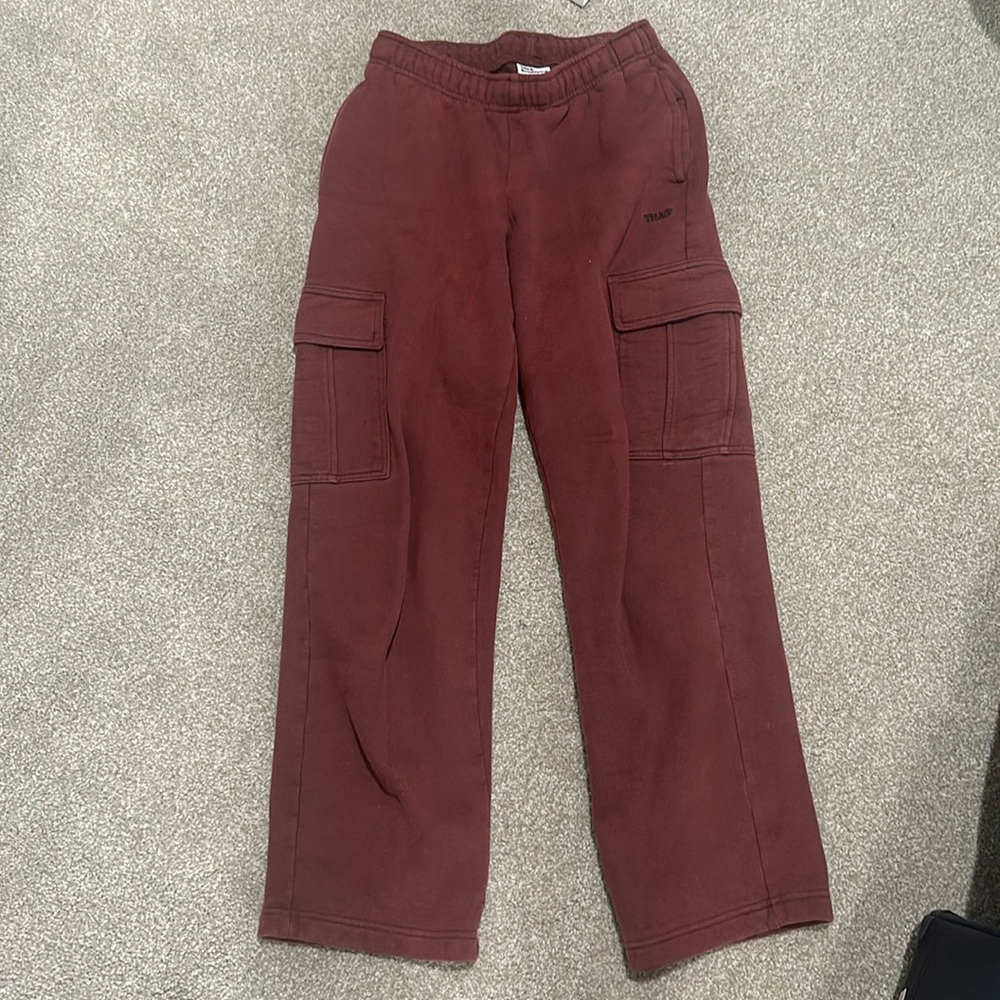 Aritzia “TNA Sweatfleeze Cozy Fleece mega fit” cargo sweatpants. Size 2XS